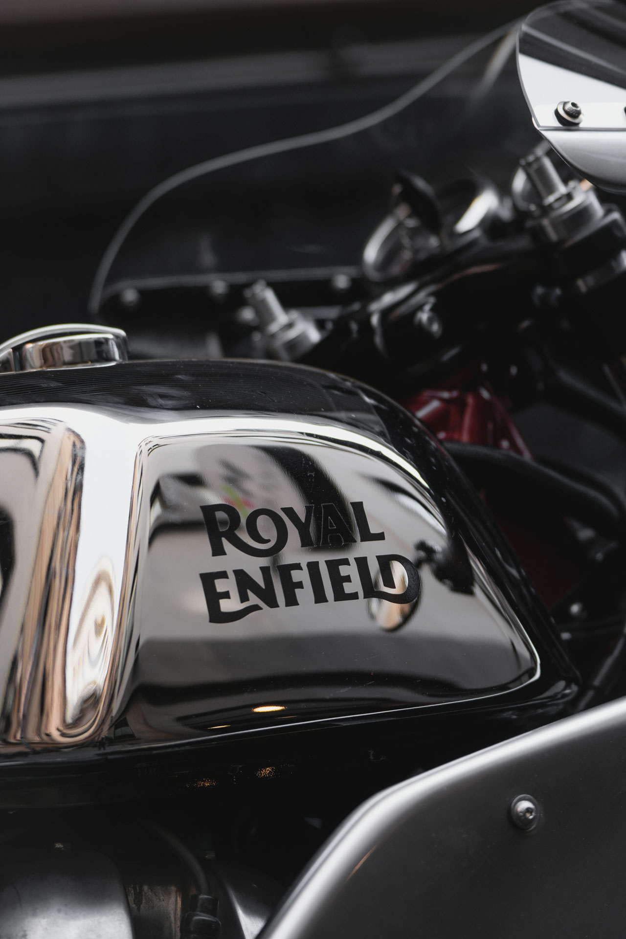 CAFE-RACER-ROYAL-ENFIELD-CONTINENTAL-650GT-TWINS-Tanque